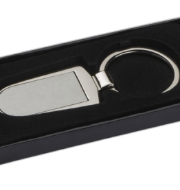 Брелок металлический в коробке